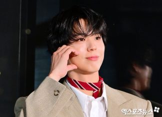 Park Bo Gum’s 5-Hour Fan Meeting with 500 Gifts Draws Buzz: ‘Idols Should Learn’